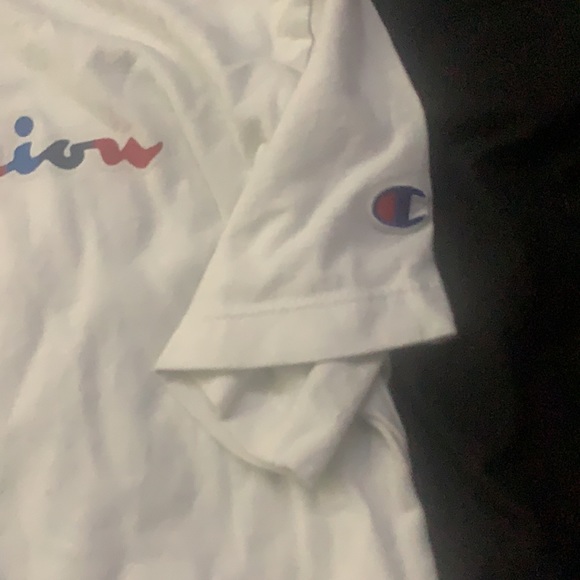 champion t - Picture 3 of 3